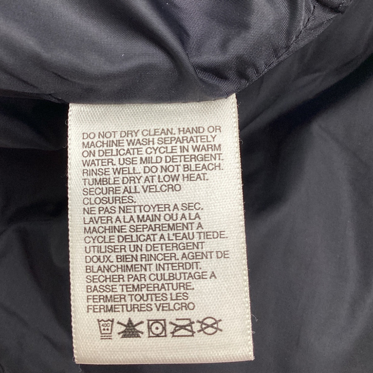 Pre-Owned The North Face Diamond Quilted Down Jacket in Black Nylon