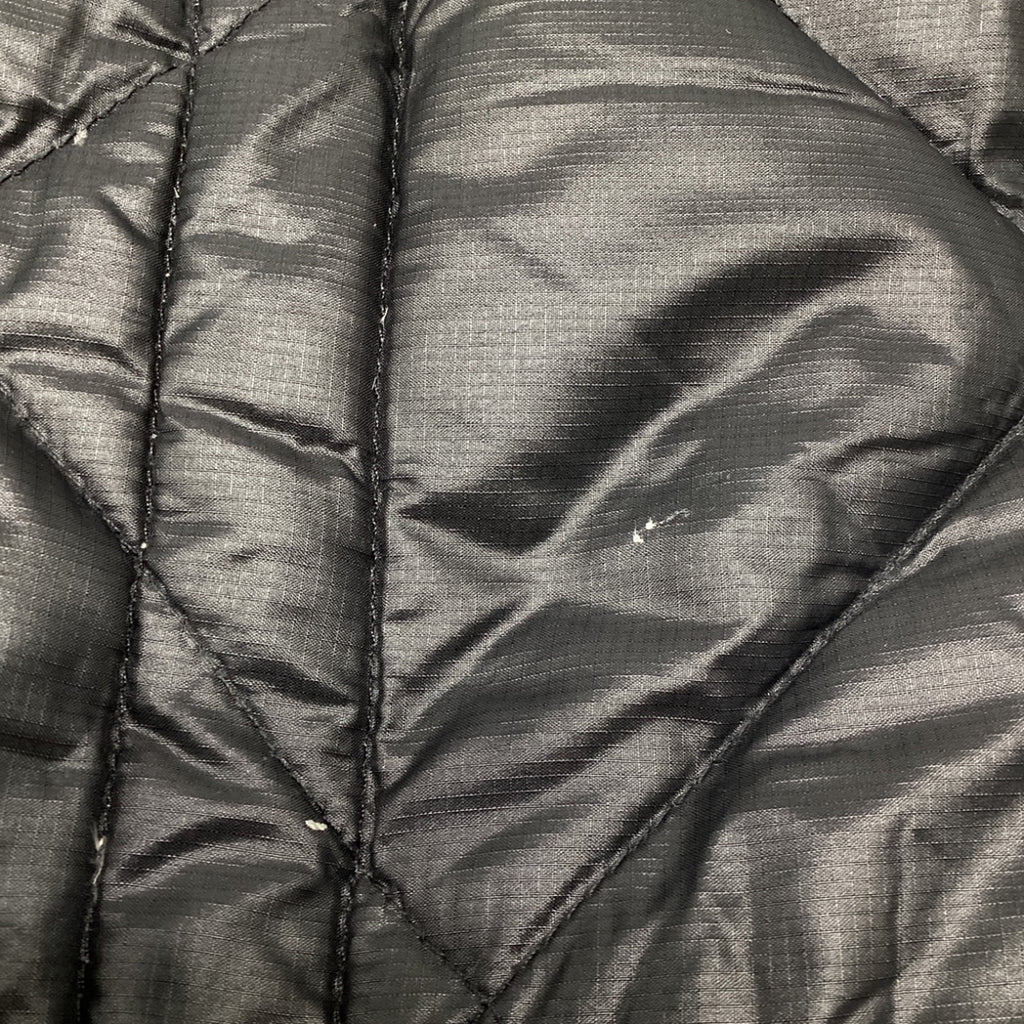 Pre-Owned The North Face Diamond Quilted Down Jacket in Black Nylon